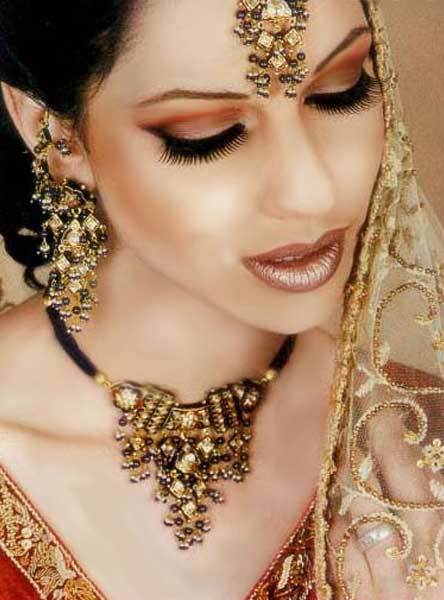 Asian bridal make up Images